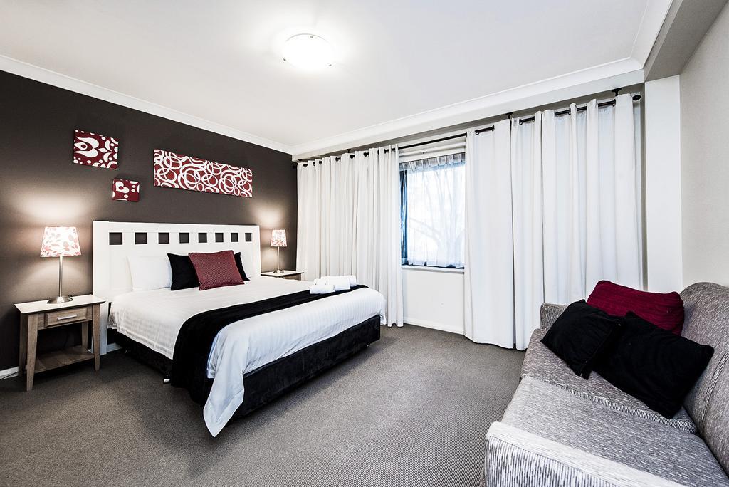 Airexec Apartments Perth Esterno foto