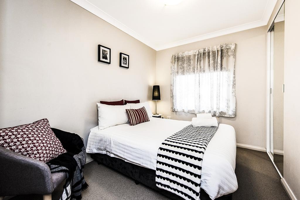 Airexec Apartments Perth Esterno foto