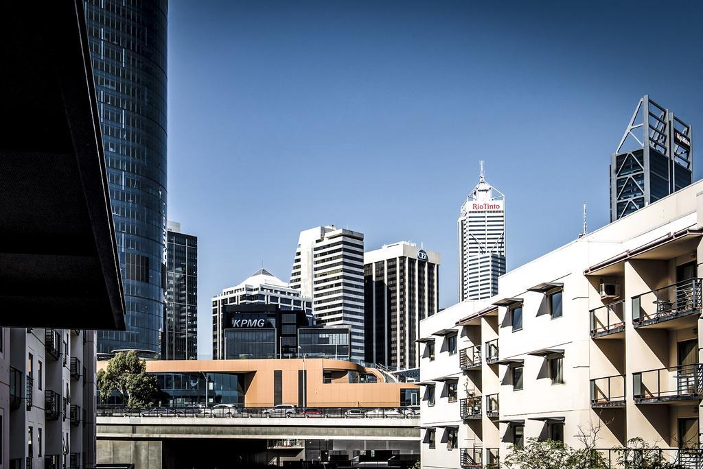 Airexec Apartments Perth Esterno foto