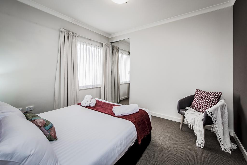 Airexec Apartments Perth Esterno foto