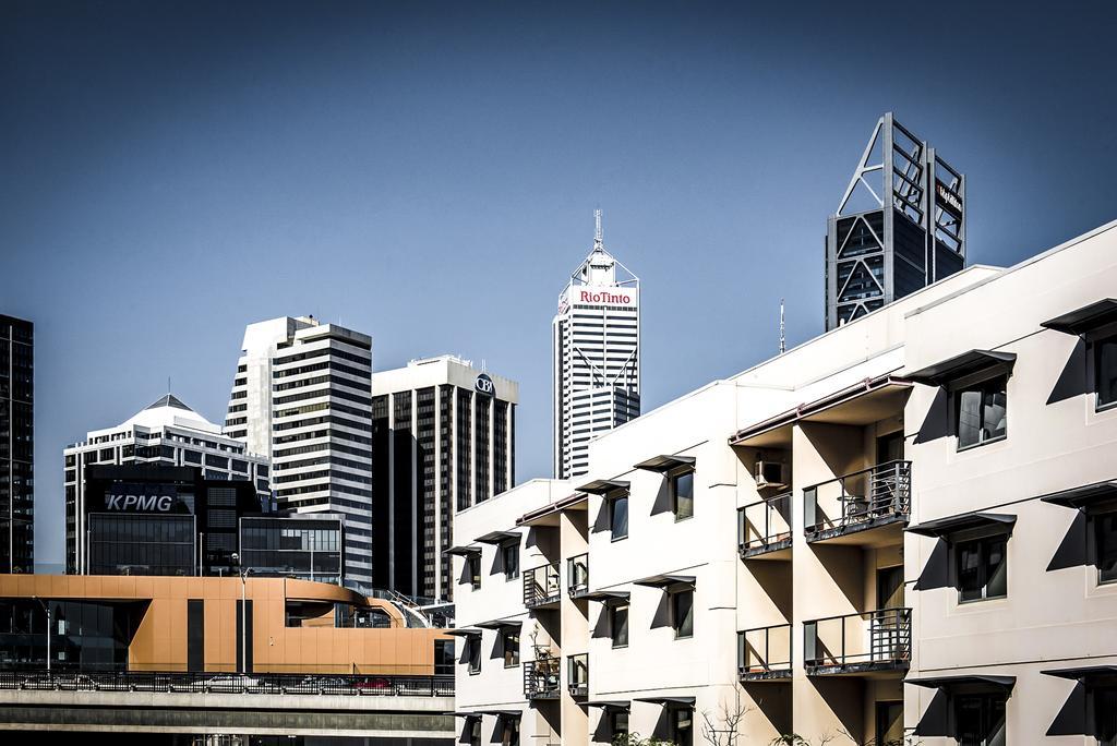 Airexec Apartments Perth Esterno foto